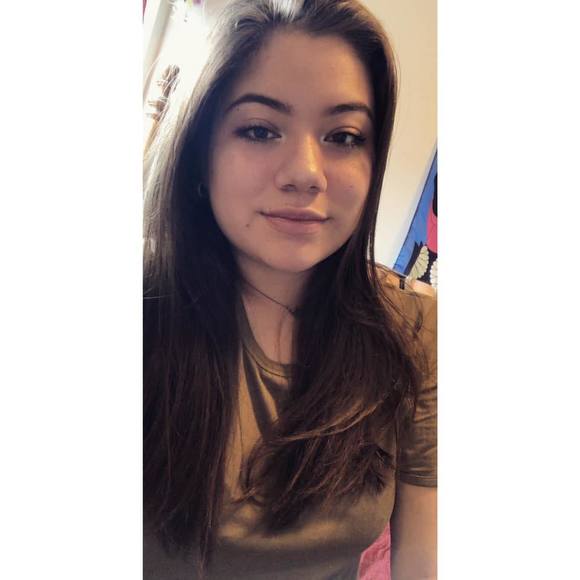 Meet your Posher, Erika - Picture 1 of 1